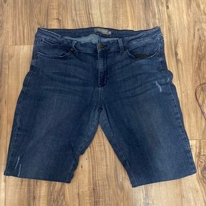 Skinny crop jeans by Just USA